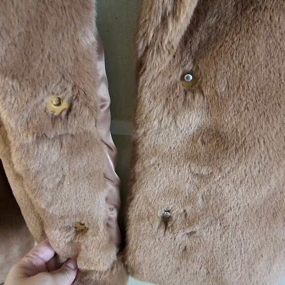 Abercrombie & Fitch Brown Faux Fur Cropped Coat/Jacket in size M - Picture 7 of 10